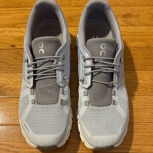 On Running Men's Light Gray Athletic Shoes